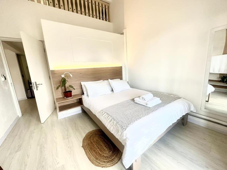3 Bedroom Beachside Apartment - 30 Secs From Beach Flic-en-Flacq Exterior foto